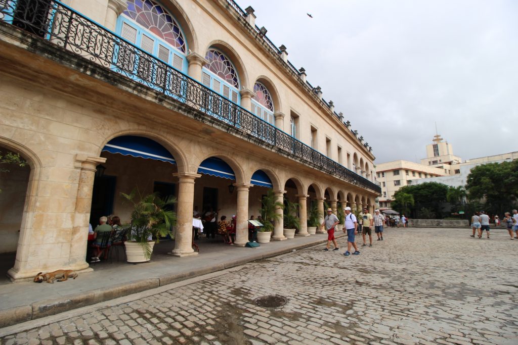 Plaza de Armas, Havana